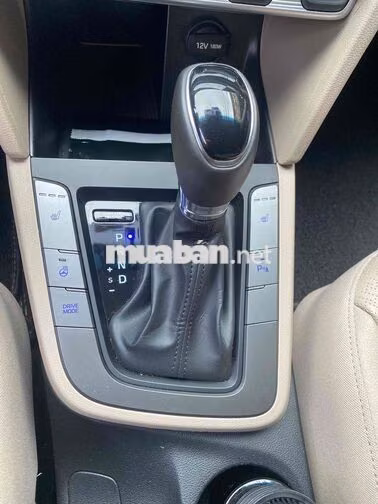 Hyundai Elantra 2.0 Sport 2020 Trắng Việt Nam