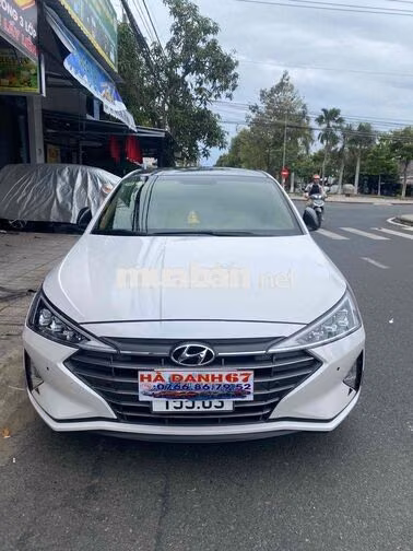 Hyundai Elantra 2.0 Sport 2020 Trắng Việt Nam