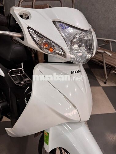 Honda Wave 2023 Trắng 13.630 km
