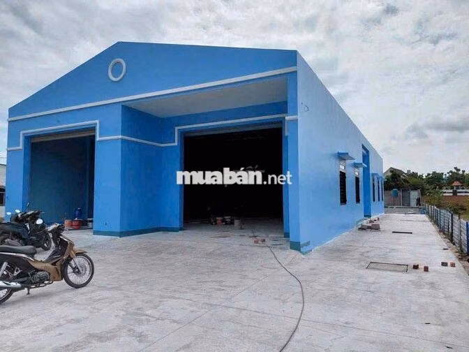 KHO XƯỞNG GẠCH MEN ( 13 x 12m ) CONTAINER 24/24