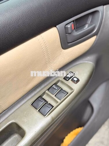 Toyota Corolla Altis 2006 1.8G Số sàn Bạc