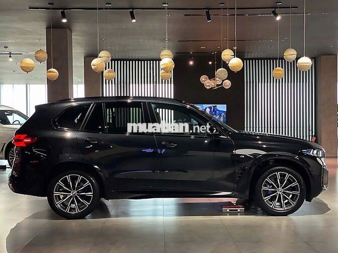 BMW X5 M Sport Đen - Đặc quyền BEC (100tr)