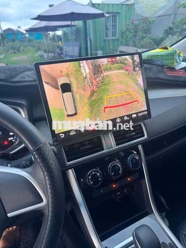 Mitsubishi Xpander Xám Tự động 3000 km