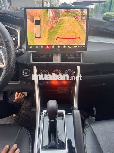 Mitsubishi Xpander Xám Tự động 3000 km