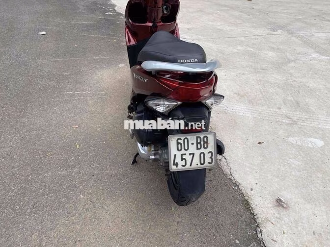 Honda Vision 2014.