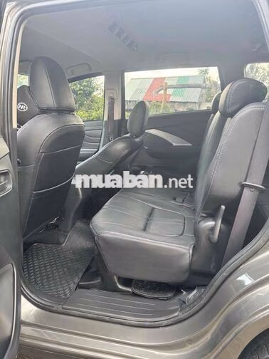 Mitsubishi Xpander Xám Tự động 3000 km