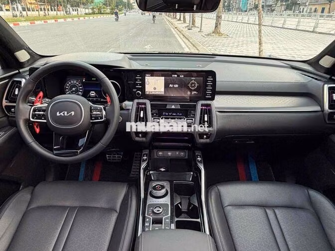 Kia Sorento Signature 2.2 AT AWD 2022 model 2023