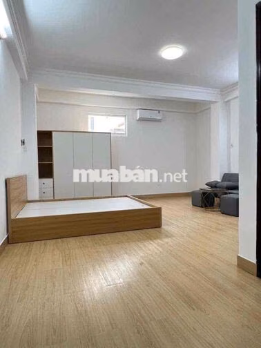 Chính Chủ Cho Thuê Phòng Phổ Quang 3-4 Phòng Ful NT Giá 3,69tr Ạ LH E