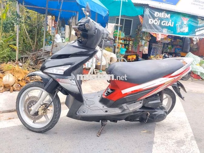 SYM Attila Elizabeth 30.000 km Đỏ đen