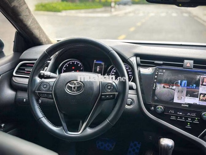 Toyota Camry 2.0G 2021 SIÊU PHẨM CHO CHỦ TỊCH