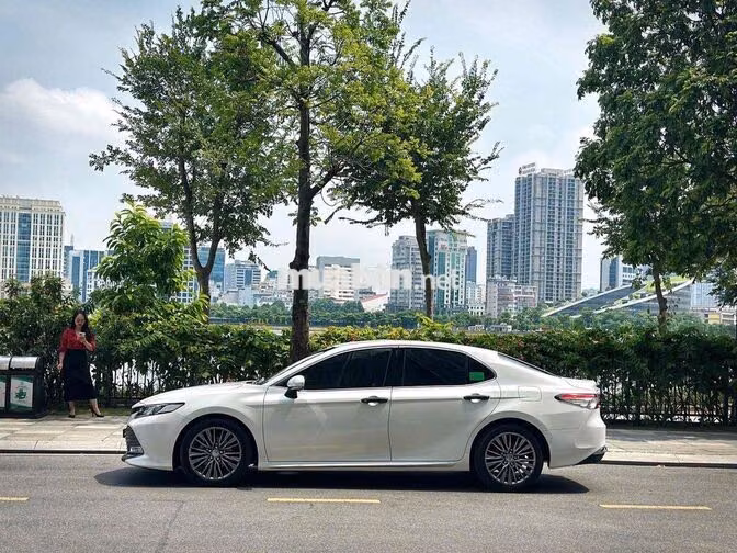 Toyota Camry 2.0G 2021 SIÊU PHẨM CHO CHỦ TỊCH