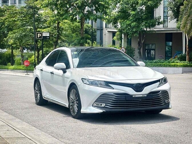 Toyota Camry 2.0G 2021 SIÊU PHẨM CHO CHỦ TỊCH
