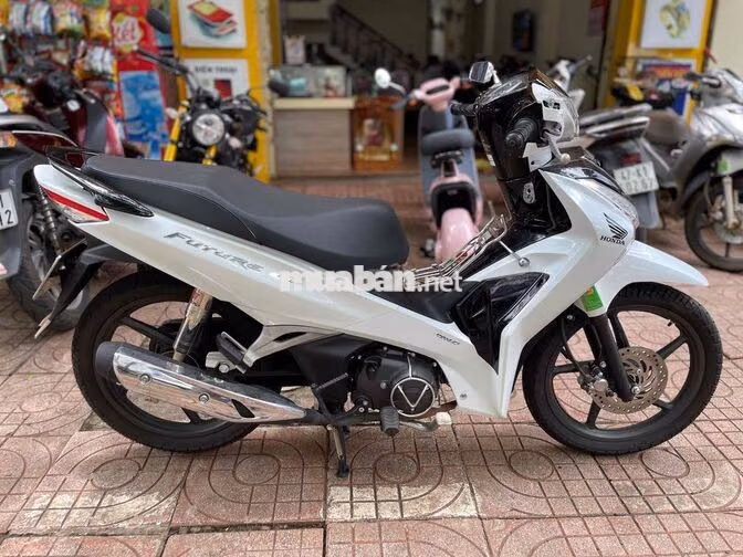 Honda Future Fi Led 2025 Trắng đen 2700 km
