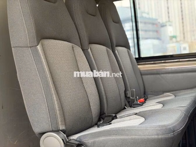 Ford Transit 2022 tải van 850kg/6 ghế- 54000km