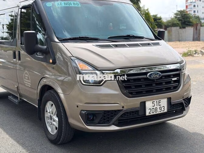 Ford Transit 2022 tải van 850kg/6 ghế- 54000km