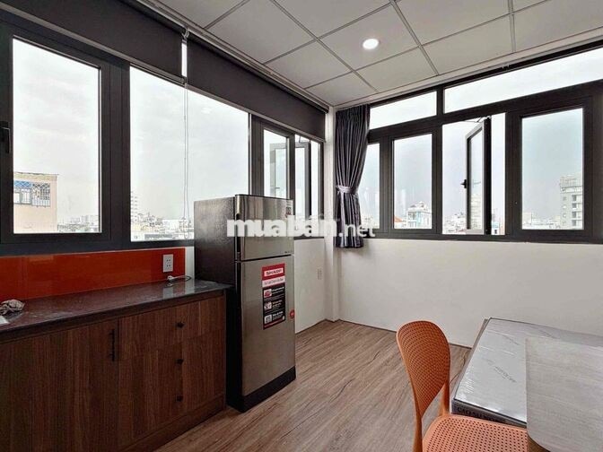 Thuê ngay căn 38m2 full sáng tự nhiên ngay Nơ Trang Long gần Quận 1,3