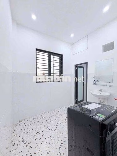 cho thuê nhà 3 tầng kiệt Hoàng Diệu, Hải Châu gần Nguyễn Văn Linh