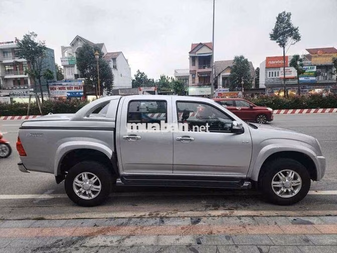 Isuzu Dmax 2012 Số tự động Bạc
