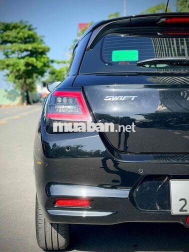 Suzuki Swift Hybrid Sx 11/2025 Odo 3000 km Như Mới