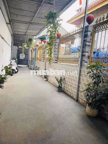 CHO THUÊ PHÒNG TRỌ GÁC ĐÚC CÓ MÁY LẠNH