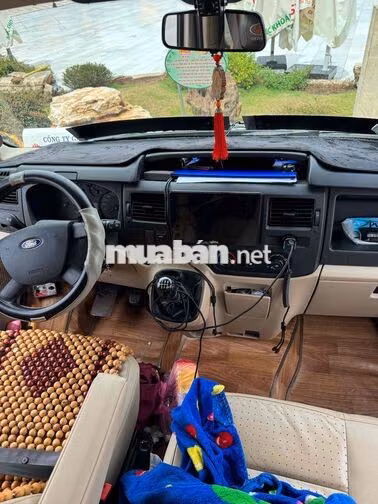 Ford Transit Luxury 2019 Bạc 16 chỗ
