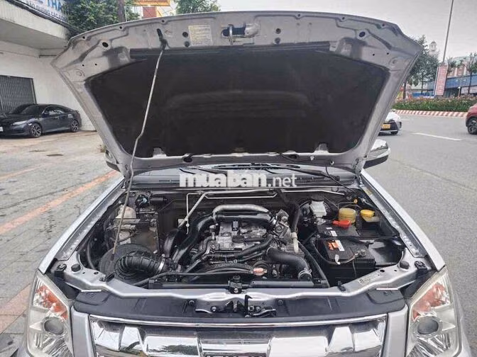 Isuzu Dmax 2012 Số tự động Bạc