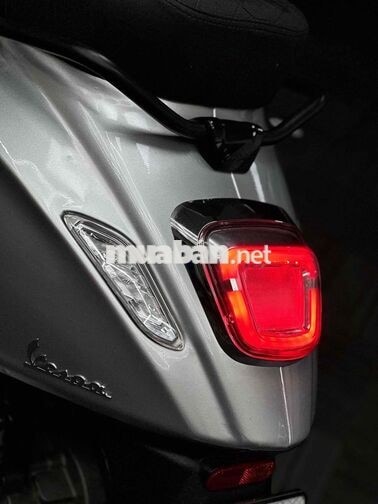 Piaggio Vespa Sprint 125 ABS 2019 Bạc 1 vạn