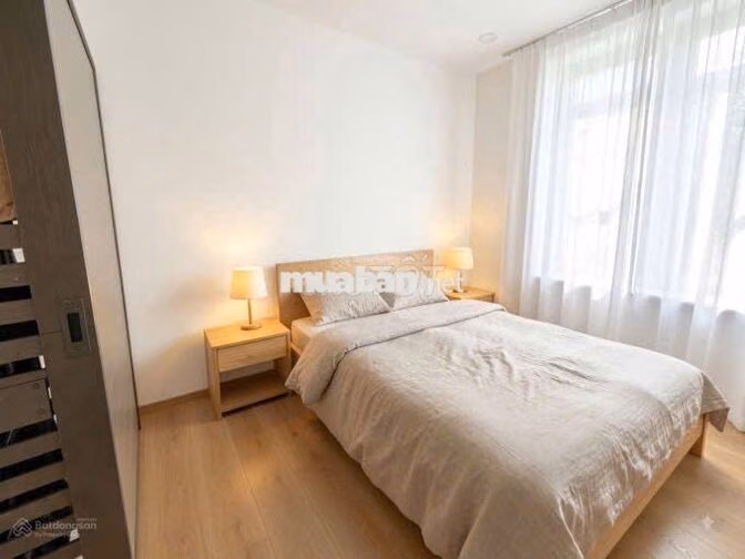 Cần cho thuê căn hộ Calla Gerden, 3PN, nhà đẹp, gần UEH, DVH, RMIT 6km