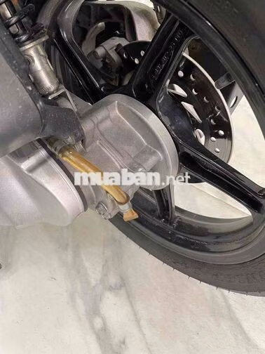 Bán Xe Kèm Biển Số Víp SH 150 Ý 2011