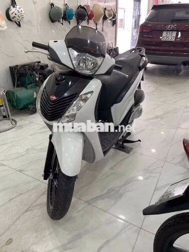 Bán Xe Kèm Biển Số Víp SH 150 Ý 2011
