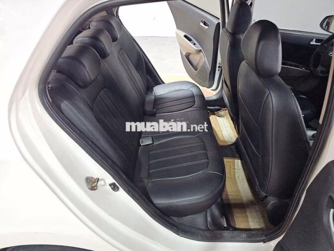 Hyundai i10 1.0MT 2016 Số sàn Trắng