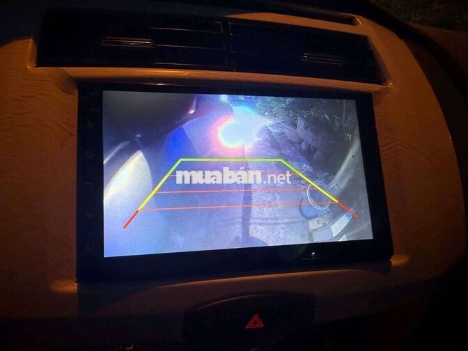 Nissan Livina 2011 Tự động Vàng cát 5 chỗ