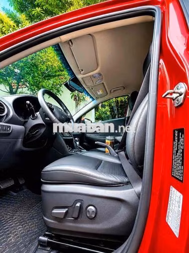 Hyundai Kona 5 chỗ màu Đỏ 2021 đặc biet ngay chu