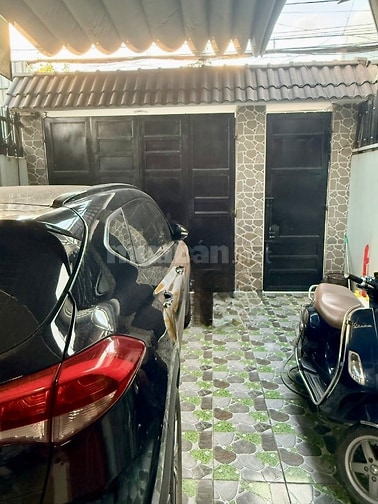 Bán nhà mặt phố Thạnh Lộc 16, 8,9 tỷ, DT: 126m2