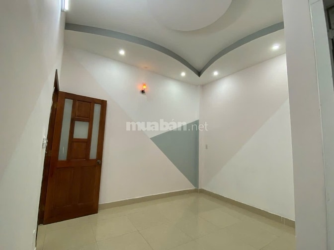 Bán nhà mặt phố Thạnh Lộc 16, 8,9 tỷ, DT: 126m2