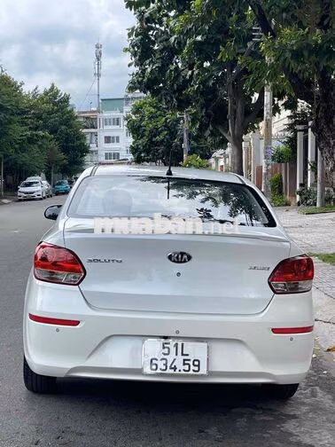 KIA SOLUTO 2019 Trắng Tự động bản cao cấp60.000 km