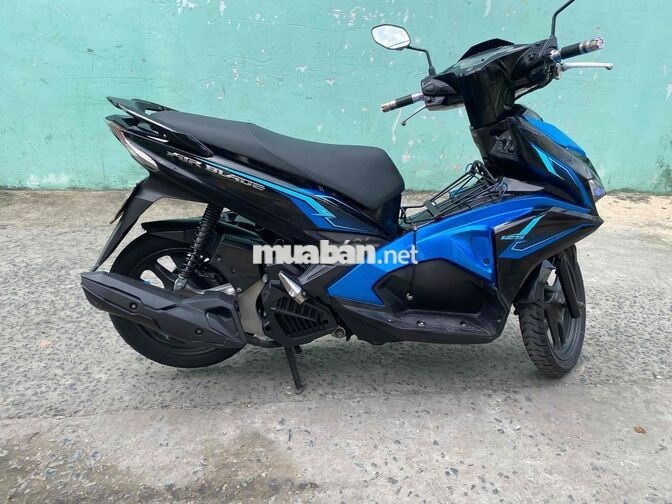 Honda Air Blade Đen Xanh