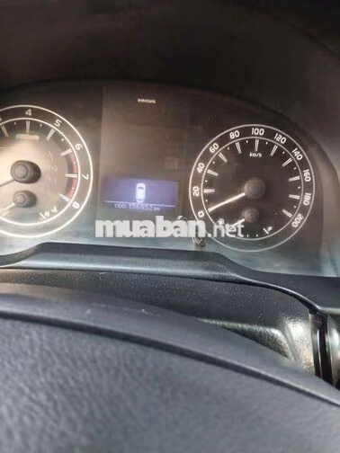 Toyota Innova 2016E Số sàn Bạc