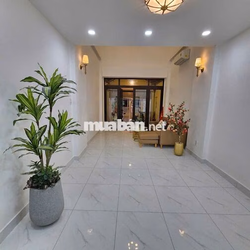 Cho thuê nhà mới Ngô Tất Tố, 3 tầng 4pn3wc, 4 x 20m, hxh