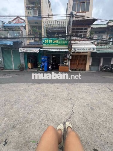 Mặt Tiền Đối diện THCS Hoàng Lê Kha