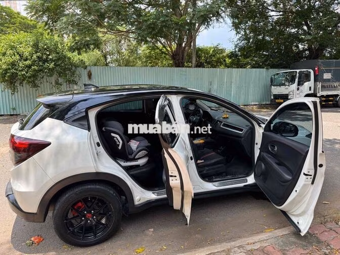 Honda HR-V G 2018 Trắng 149.000 KM