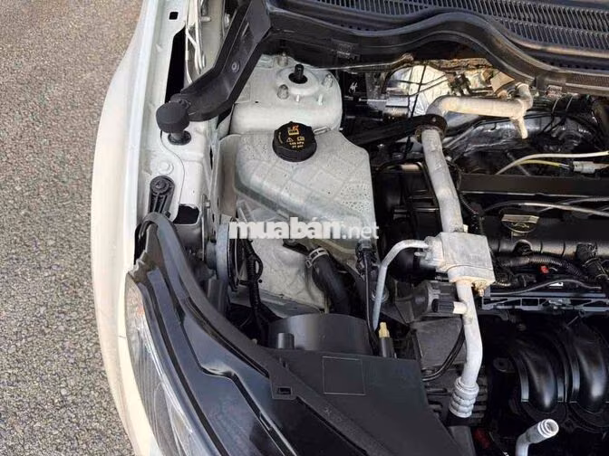 Ford EcoSport Titanium 2017 Trắng 84.000 km