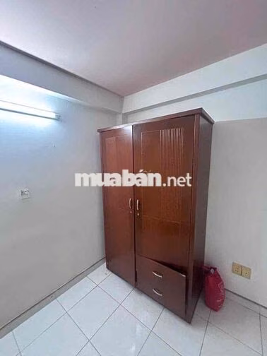 Cho thuê nhà đường số 8 p11 (4x13) 2 lầu , 4pn , 4wc có nội thất