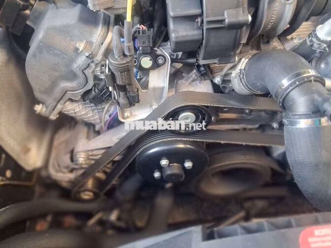 Mercedes-Benz E240 Đen 5 chỗ