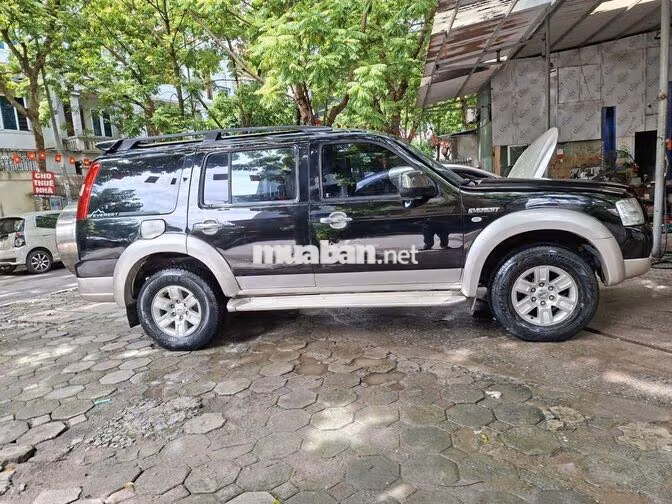 Ford Everest 2008 Số sàn 7 chỗ Đen