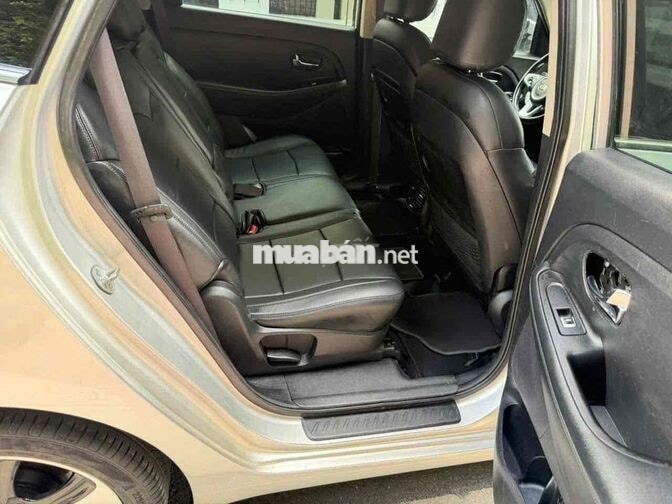 Kia Rondo CRDi 2016 Dầu Tự động Bạc 81087 km