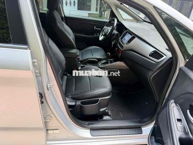 Kia Rondo CRDi 2016 Dầu Tự động Bạc 81087 km
