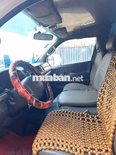 Toyota Hiace 2005 Tải Van 3 chỗ Trắng. máy dầu