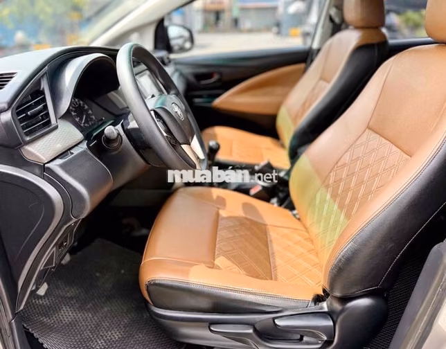 🔥INNOVA 2.0E 2017 Số Sàn XE GIA ĐÌNH ĐẸP ZIN 90%