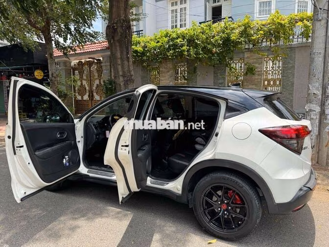 Honda HR-V G 2018 Trắng 149.000 KM